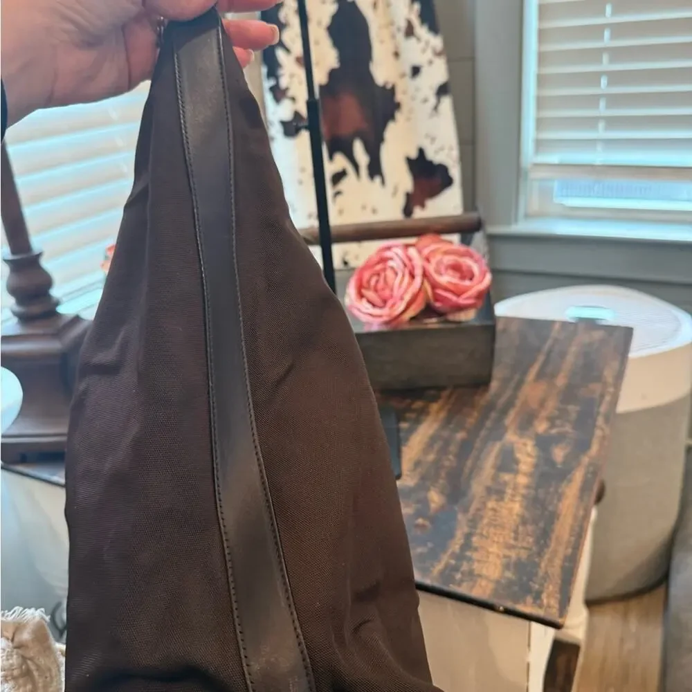 Gucci Vintage Chocolate Canvas & Leather Women's Shoulder Bag 00119558444